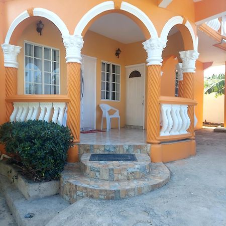 Cas Bed And Breakfast Corral Spring 外观 照片